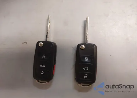 2014 Volkswagen Jetta 1.8T Se z USA, uszkodzony, nr VIN 3VWD17AJXEM409168